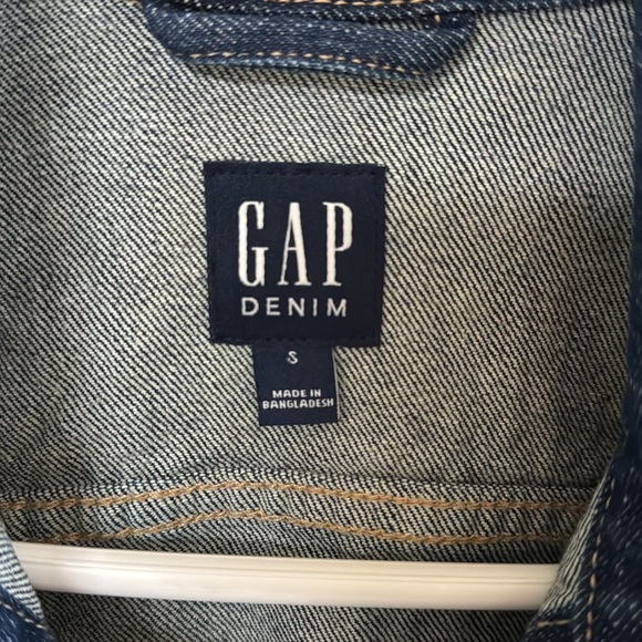 GAP Indigo Blue Denim Jacket kids size small NWOT. - Picture 2 of 3